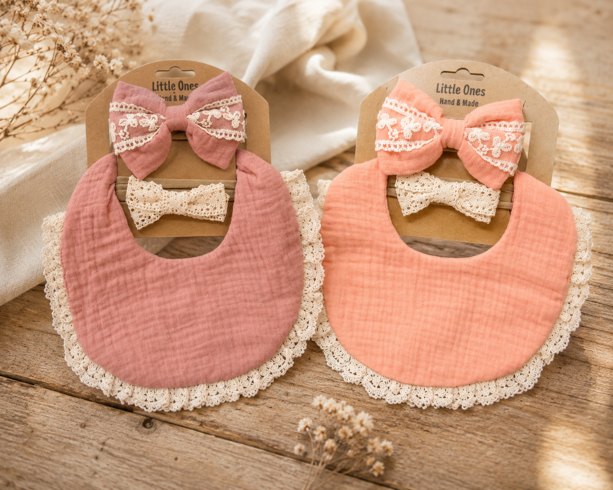 Set de babero y vinchas en muselina