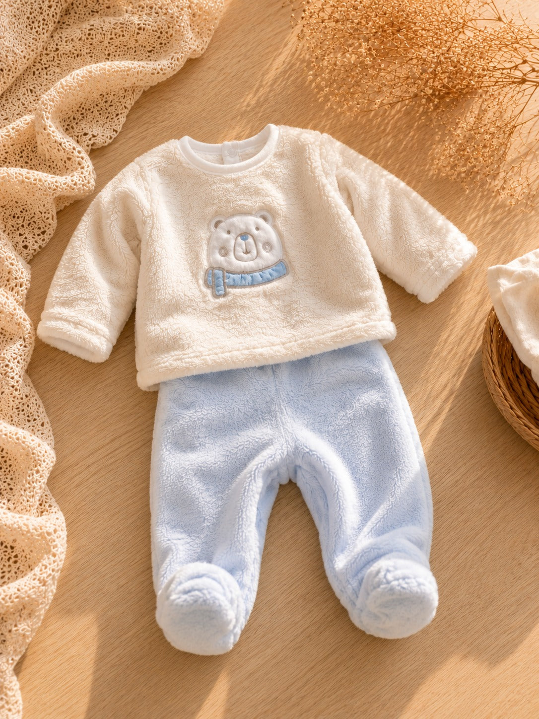 Conjunto bata y pelele polar peluche RN