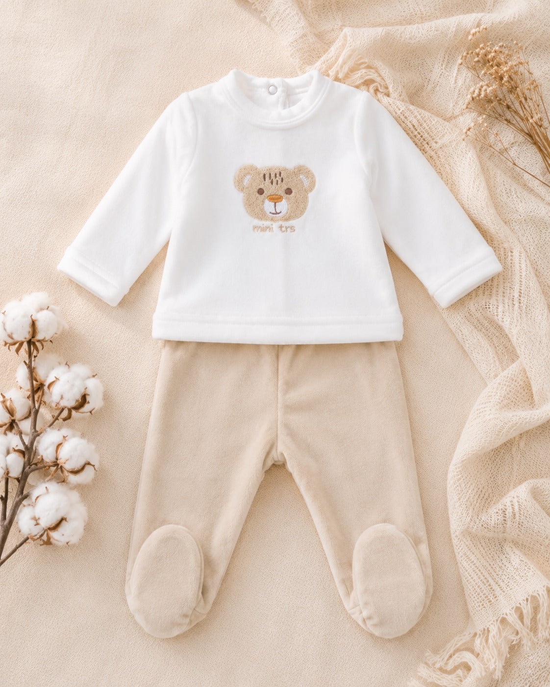 Conjunto de plush de bata y pelele RN